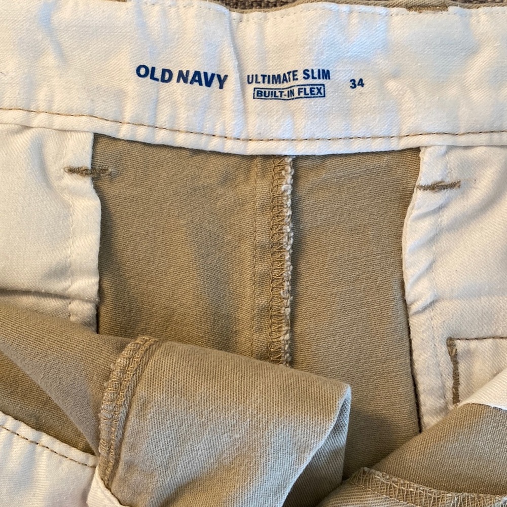 Old Navy Flex Chino shorts (size 34)